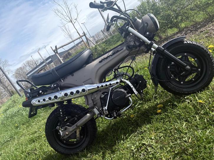 Te koop DAX lowrider, Fietsen en Brommers, Brommers | Overige merken, Zo goed als nieuw, Klasse B (45 km/u), Ophalen