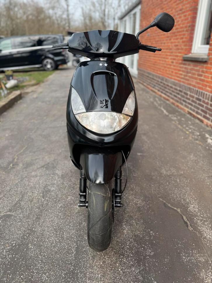 Peugeot vivacity 70cc - B klasse, Fietsen en Brommers, Scooters | Peugeot, Zo goed als nieuw, Vivacity, Ophalen of Verzenden