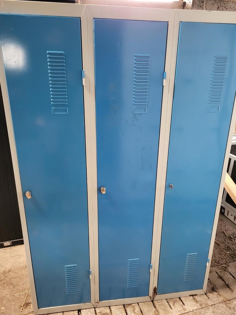 Casier en fer bleu, Maison & Meubles, Enlèvement, Utilisé