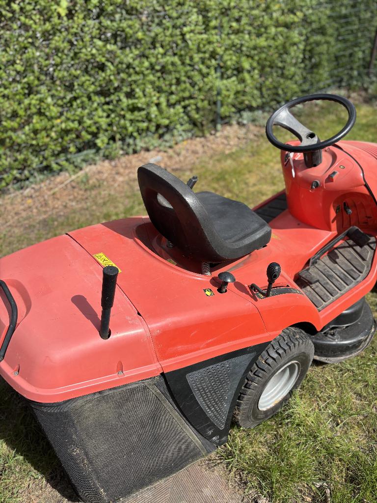 Zitmaaier grasmachine, Tuin en Terras, Zitmaaiers, Gebruikt, 90 tot 120 cm, Elektrische starter, Opvangbak, Ophalen