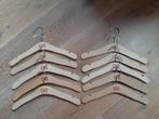 10 houten kledinghangers kinderen, Enlèvement