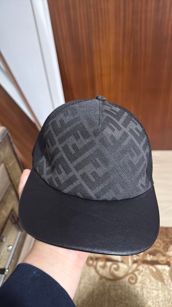 Casquette Fendi, Enlèvement, Neuf, One size fits all, Casquette