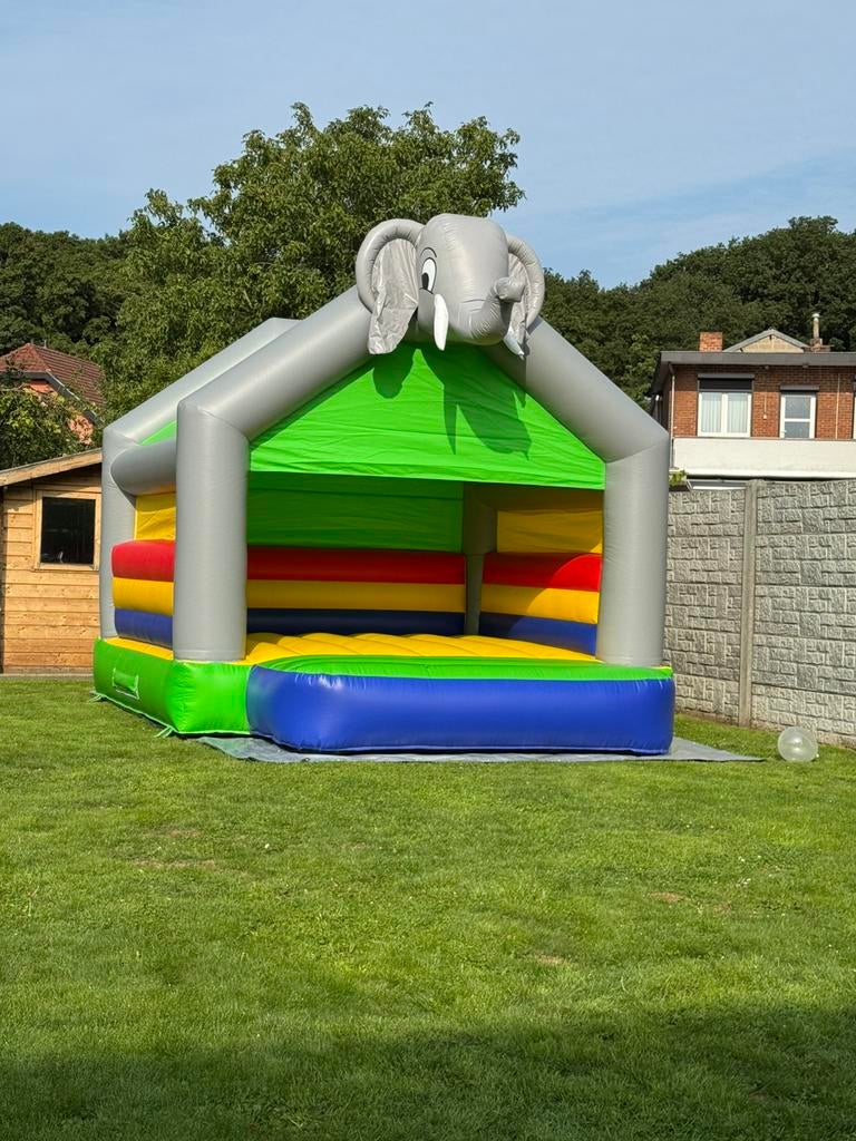 Chateau gonflable 80€/jour, Ophalen, Zo goed als nieuw