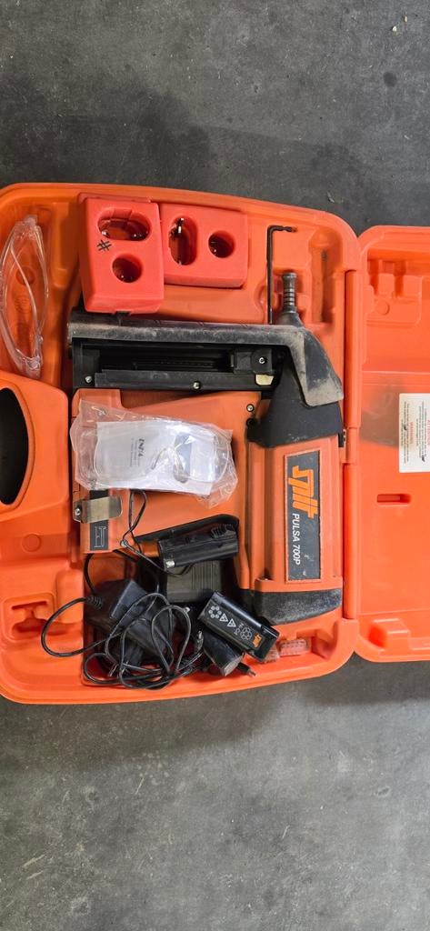 Pulsa 700P SPIT, Ophalen