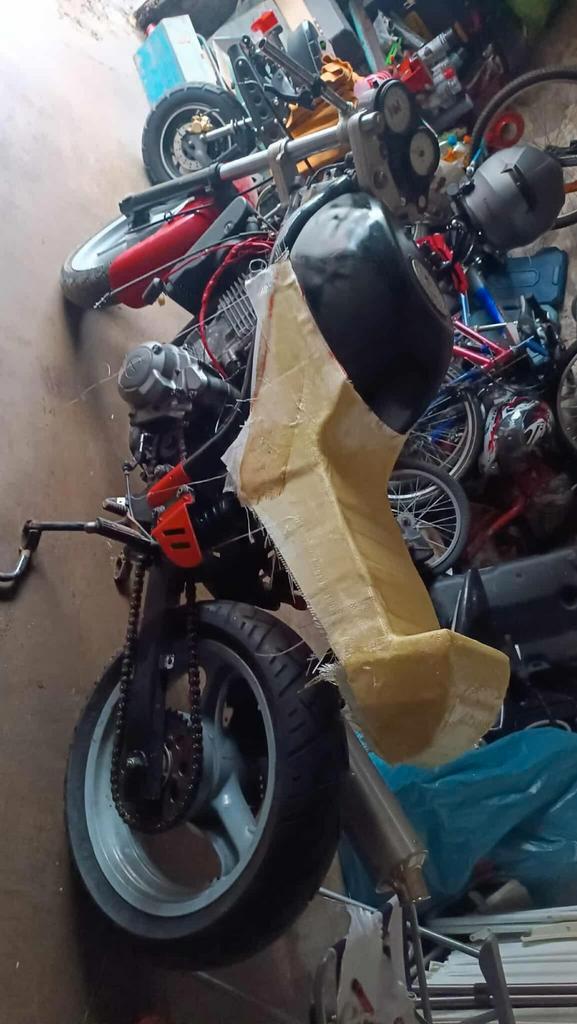 Mz Skorpion Sport 660 piste a finir, Motoren, Motoren | Overige merken, Particulier, Sport, Ophalen