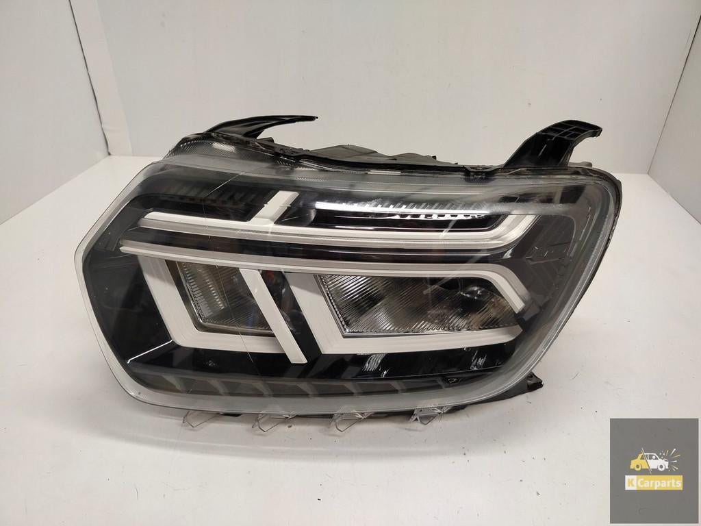 260602465R, Dacia Duster II Lift Wit LED-lamp links, Dacia, Gebruikt, Automobile-Dacia SA, Dacia.contact@daciagroup.com