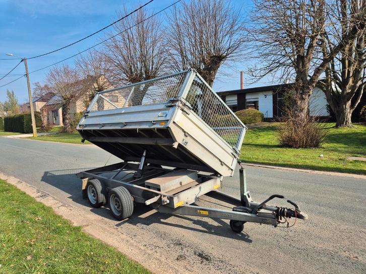 Benne basculante 3 voies Saris 2700 kg, Autos : Divers, Remorques, Enlèvement