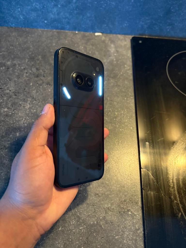 Nothing Phone 2a 256gb, Telecommunicatie, Ophalen, Zo goed als nieuw
