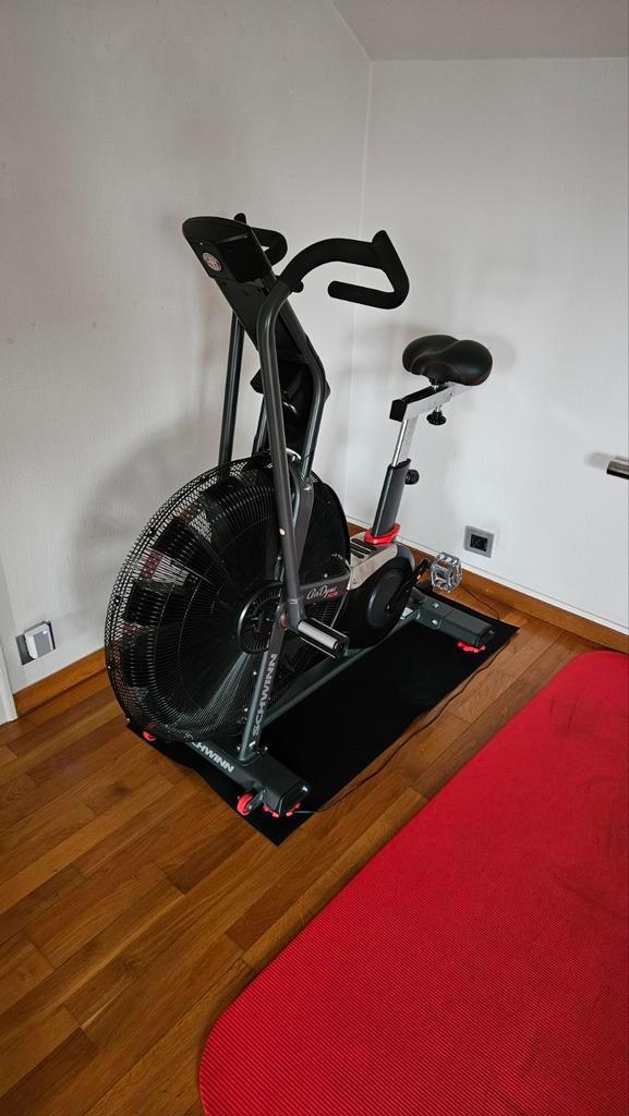 Schwinn Airdyne AD8 Airbike, Sport en Fitness, Fitnessapparatuur, Airbike, Ophalen
