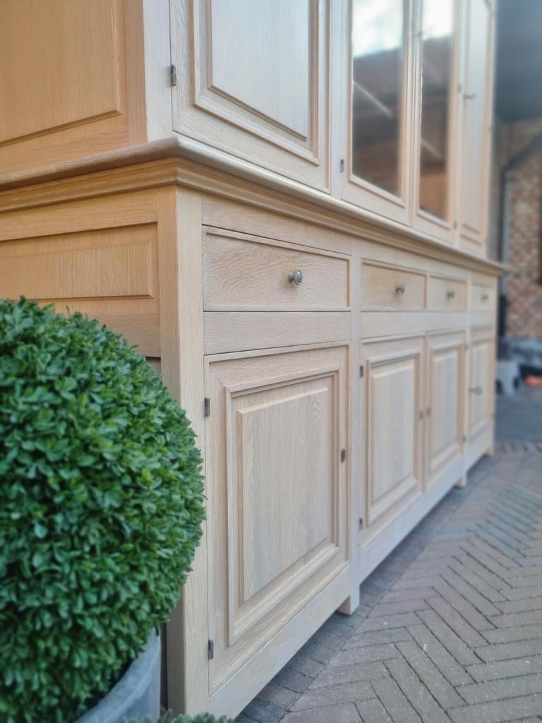 Eiken buffetkast/vitrinekast GRATIS LEVERING, Huis en Inrichting, Kasten | Buffetkasten, Ophalen, Met deur(en), 200 cm of meer