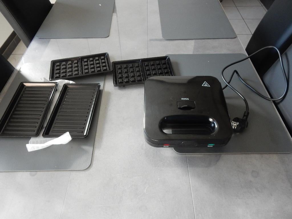 nr.72 - Quigg croque monsieur toestel - 3 in 1, Enlèvement, Plaques amovibles, Comme neuf