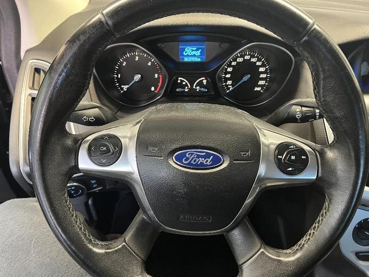 Voiture Ford Focus (pour pro cherchant pièces, moteur, etc.), Autos, Ford, Particulier, Focus, Diesel, Euro 5, Hatchback, 5 portes