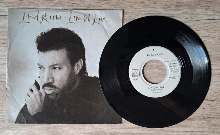 Lionel Richie - Love, oh Love, CD & DVD, Vinyles Singles, Utilisé, Single, Pop, 7 pouces, Enlèvement ou Envoi