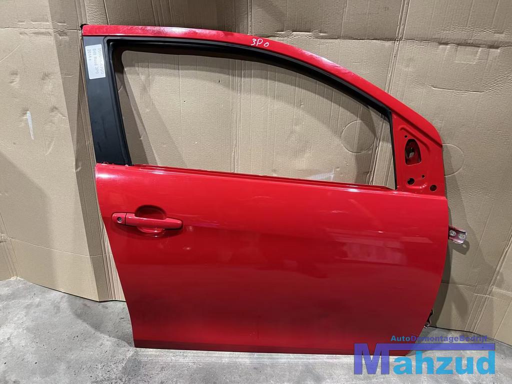 TOYOTA AYGO B40 Rood 3P0 rechts voor deur portier 2014+, Auto-onderdelen, Info@toyota.co.jp, Gebruikt, Deur, Toyota Motor Corporation
