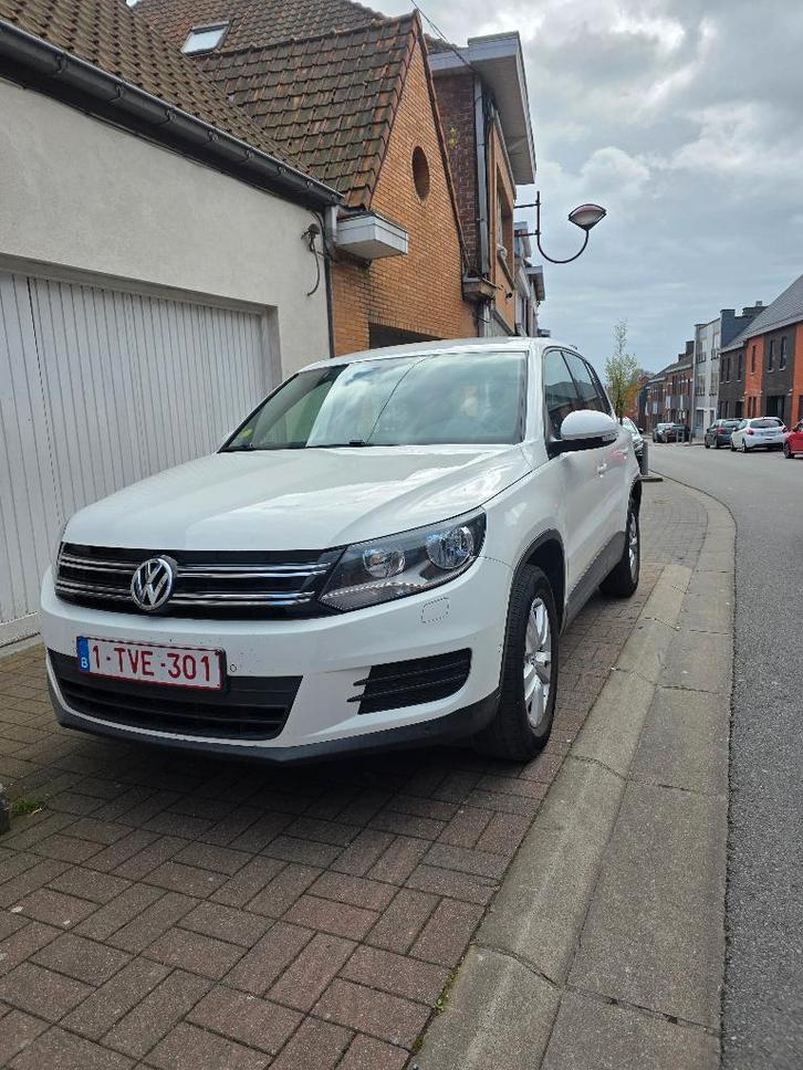 Volkswagen Tiguan 2L 140CV boite auto, Autos, Volkswagen, Particulier, Tiguan, 4x4, ABS, Airbags, Verrouillage central, Air conditionné automatique