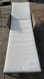 Nieuw Manutti lounge kussen, Enlèvement, Neuf