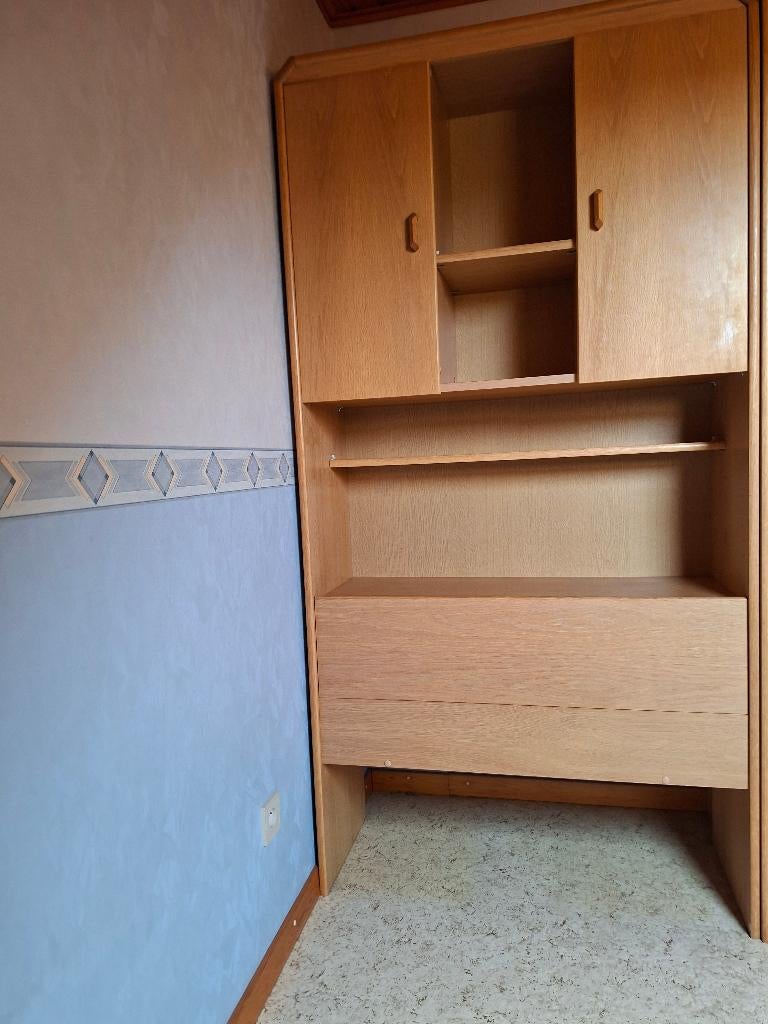 Kast, Ophalen, Gebruikt, Grenenhout, Met lade(s)