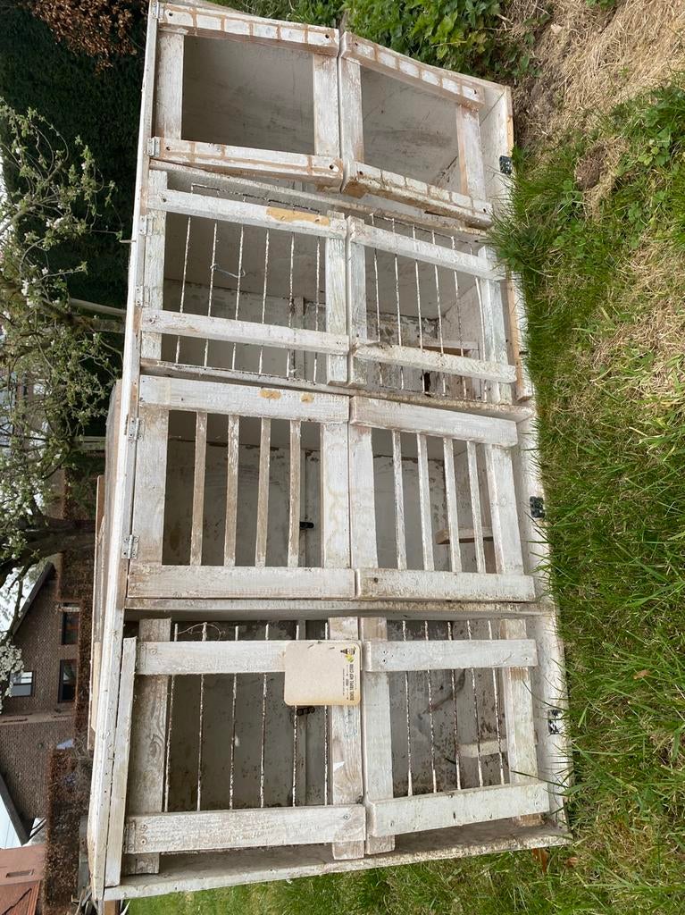 Inkleding voor duivenhok