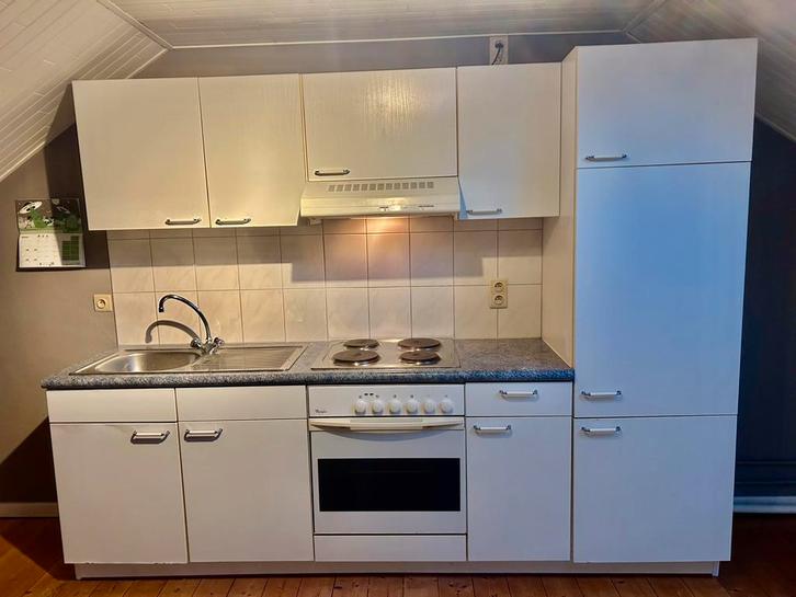 Cuisine équipée de 2m60 avec ou sans électroménagers, Maison & Meubles, Cuisine | Cuisines complètes, Utilisé, Cuisine à paroi simple