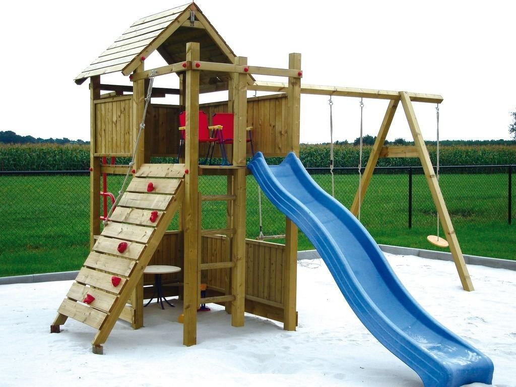 Tour de jeux en bois avec balançoire et toboggan - Hacienda, Kinderen en Baby's, Speelgoed | Buiten | Speeltoestellen, Nieuw, Glijbaan