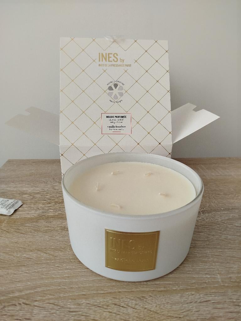 Bougie 600gr Inès de la fressange neuf, Diversen, Overige Diversen, Ophalen of Verzenden, Nieuw