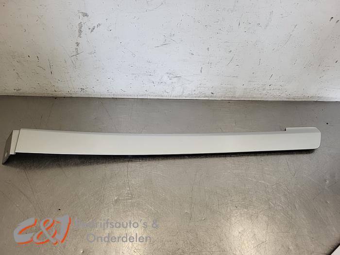 Sierstrip van een Mercedes Vito, Gebruikt, -, Ophalen of Verzenden, -