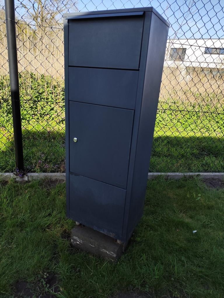 Practo Hannover pakket brievenbus, Ophalen, Gebruikt