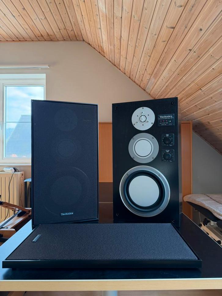 Technics SB-5 Honeycomb Disc Speaker System, Audio, Tv en Foto, Luidsprekerboxen, Nieuw, Complete surroundset, 60 tot 120 watt