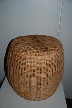 stevige poef in riet, Enlèvement