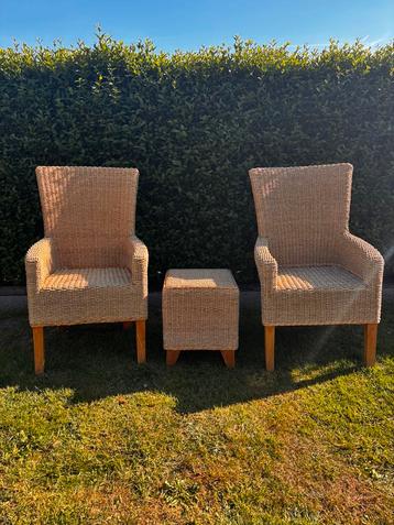 Fauteuils en osier avec rallonge de table/pouf, Enlèvement, Comme neuf, Osier ou Rotin