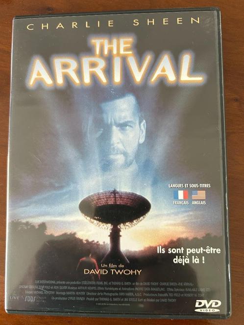 DVD The arrival - Charlie Sheen, Cd's en Dvd's, Dvd's | Overige Dvd's, Zo goed als nieuw, Ophalen