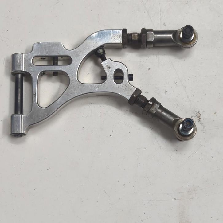 FG aluminium draagarm, offroad 2wd 4wd, Marder, Monstertruck, Hobby & Loisirs créatifs, Modélisme | Radiocommandé & Téléguidé | Voitures