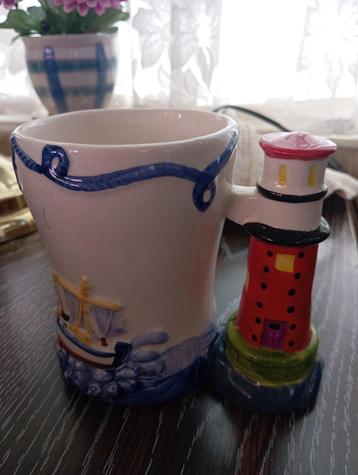 mok beker handvat voortoren beschikbaar voor biedingen