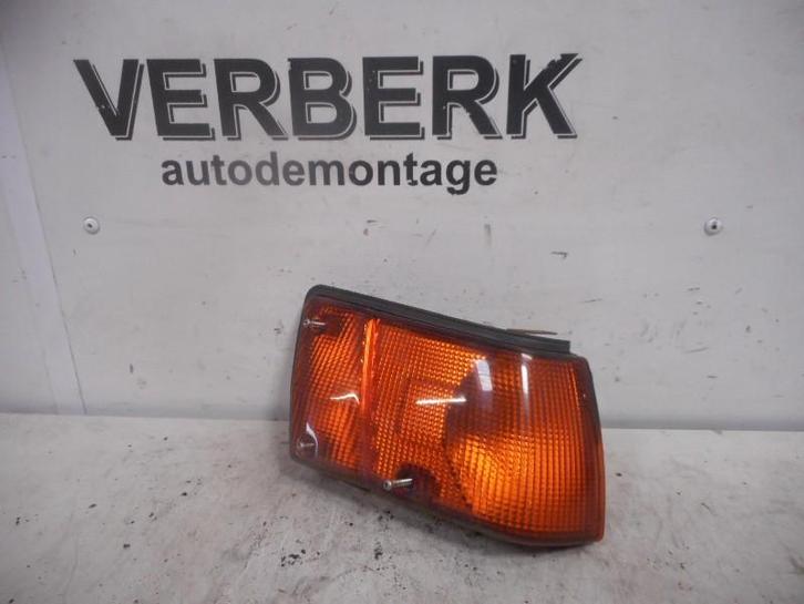 KNIPPERLICHT RECHTS Nissan Sunny (N13) (01-1986/08-1991), Auto-onderdelen, Verlichting, Nissan, Gebruikt