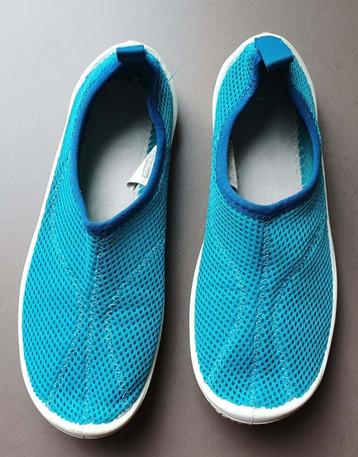 Chaussures aquatiques enfant - Pointure 34-35 - Decathlon beschikbaar voor biedingen