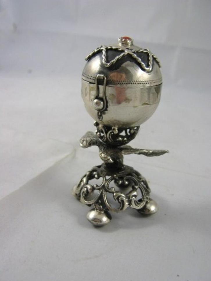 Prachtige besomim gedragen door een adelaar, Antiek en Kunst, Curiosa en Brocante, Ophalen