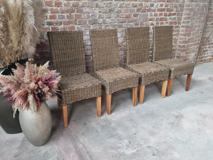 4 belles chaises, Maison & Meubles, Chaises, Comme neuf, Quatre, Bois, Osier ou Rotin, Brun, Enlèvement