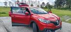Belle Renault Kadjar rouge 2017 en excellent état, SUV ou Tout-terrain, Carnet d'entretien, Cuir et Tissu, Kadjar