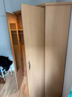 Zeer degelijke hoek kleerkast van het merk Heylen, Huis en Inrichting, Ophalen, Gebruikt
