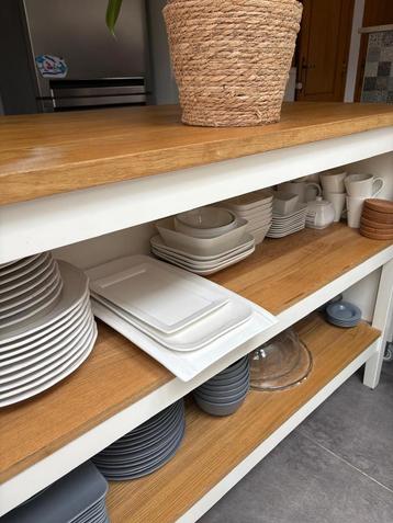Meubleus de cuisne en bois beschikbaar voor biedingen