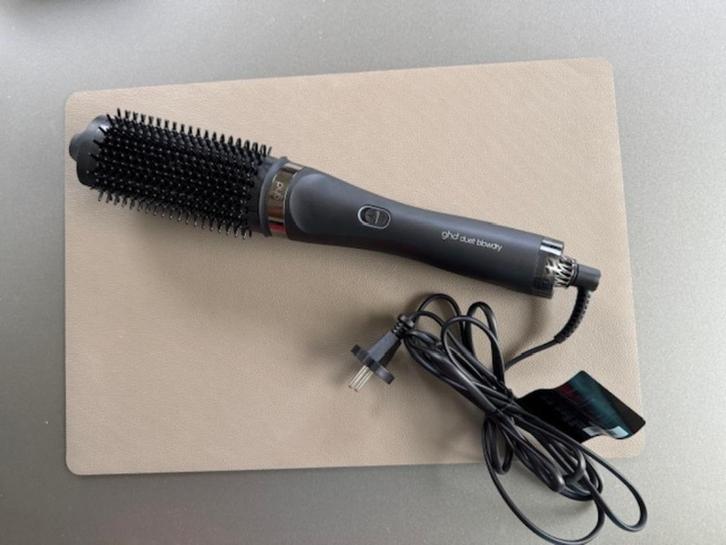 GHD 2-in-1 Föhnborstel Duet Blowdry Zwart, Handtassen en Accessoires, Uiterlijk | Haarverzorging, Nieuw, Haardroger, Ophalen of Verzenden