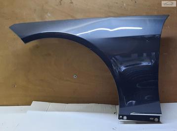 Voorscherm links Mercedes E-klasse W212 v.a '09 A2128810901 beschikbaar voor biedingen