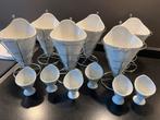6 cornets « frites » céramiques + 6 petits « sauces », Ophalen, Zo goed als nieuw