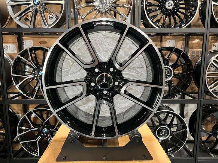 18'' Mercedes AMG Look velgen A B C E CLA V GLA Klasse, Auto-onderdelen, Banden en Velgen, Velg(en), 18 inch, Nieuw, Ophalen of Verzenden