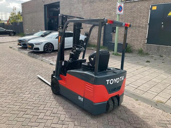 Toyota 7FBEF15 1500KG 3.30METER HEFTRUCK (bj 2004), Zakelijke goederen, Machines en Bouw | Heftrucks en Intern transport, Heftruck