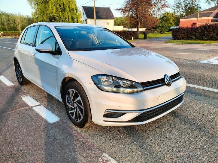 Volkswagen Golf 7 1.0 TSI BMT Inscrivez-vous
Année 2018
(Pri, Autos, Volkswagen, Entreprise, Achat, Golf, ABS, Caméra de recul