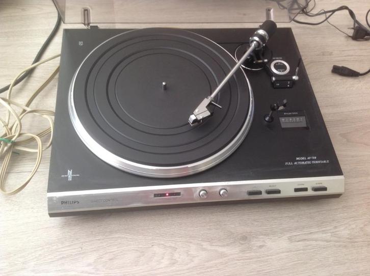 Philips AF 729 ,Philips AF 777, Audio, Tv en Foto, Platenspelers, Zo goed als nieuw, Platenspeler, Philips, Automatisch, Ophalen of Verzenden