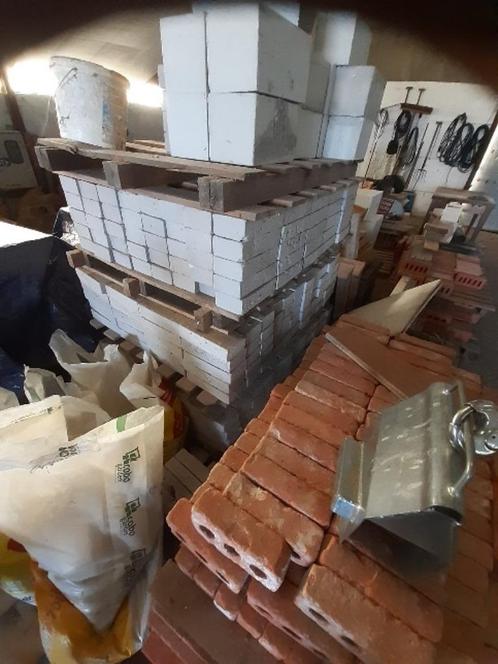 Grote hoeveelheid  gevelsteen, Doe-het-zelf en Bouw, Metselstenen, Zo goed als nieuw, Ophalen