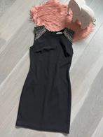 Stijlvolle zwarte jurk, Kleding | Dames, Ophalen of Verzenden, Nieuw, Maat 38/40 (M)