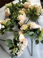 Bouquets de fleurs en soie, Hobby & Loisirs créatifs, Comme neuf, Enlèvement, Décoration